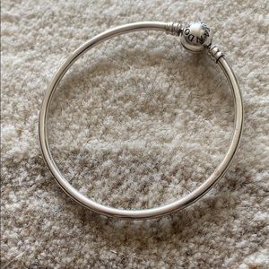 Pandora bracelet - unique as you are